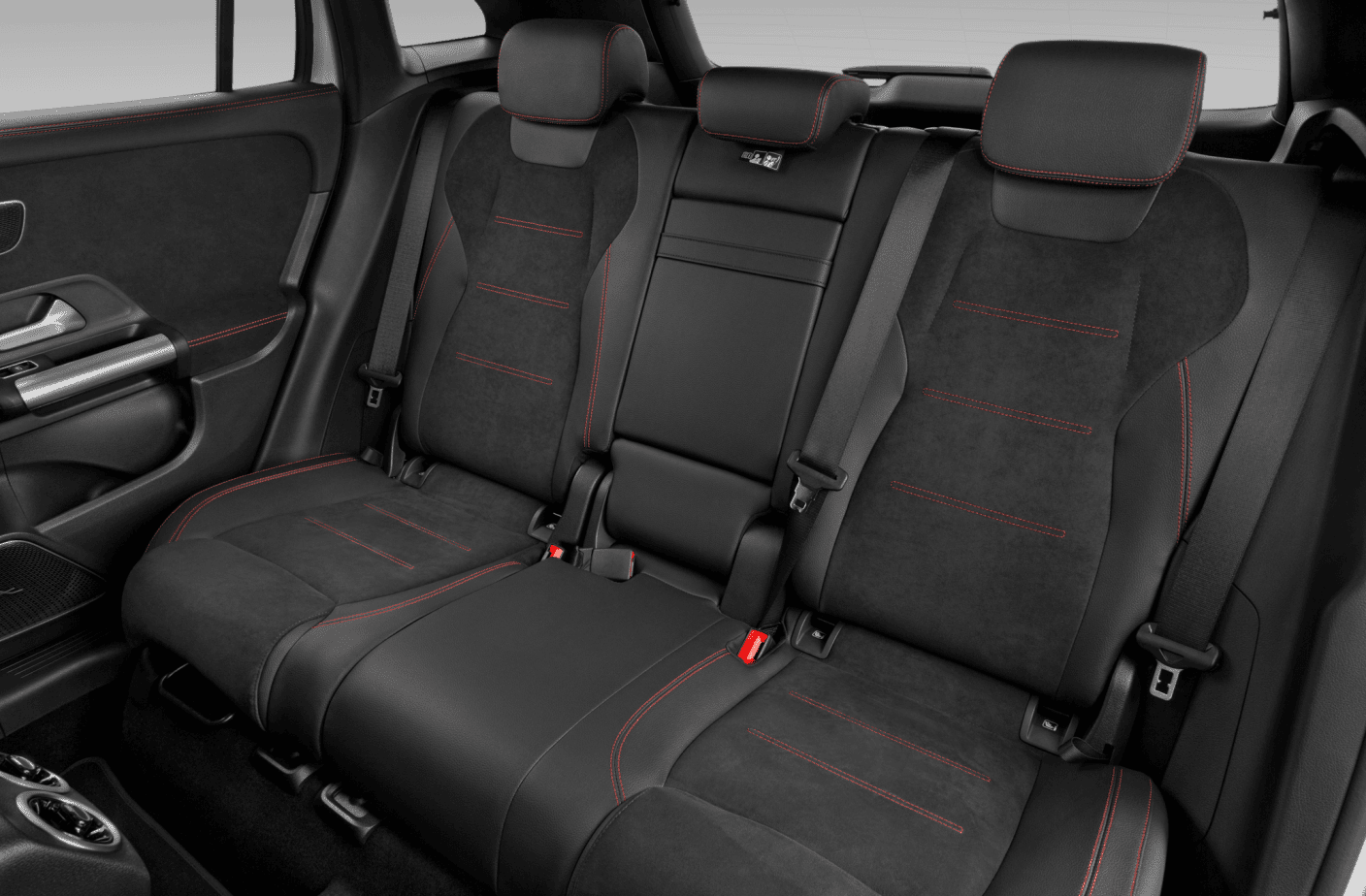 mercedes-benz-gla-sedili-posteriori