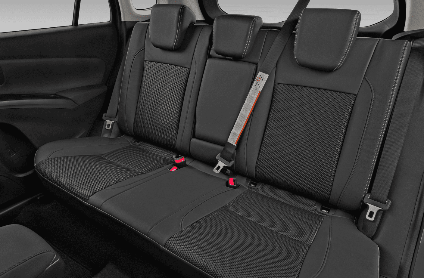 suzuki-s-cross-sedili-posteriori